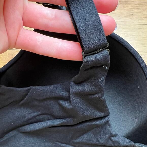 NEW TrueKind Women's L Supportive Comfort Wireless Shaping Bra Black T Shirt - Picture 6 of 10